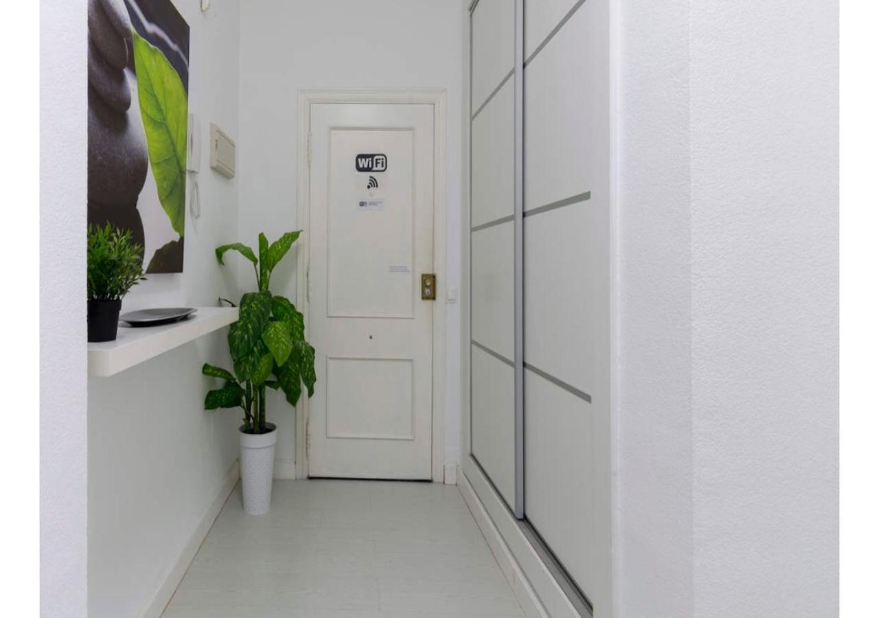 Lovely Studio At The City Heart! Màlaga Exteriér fotografie