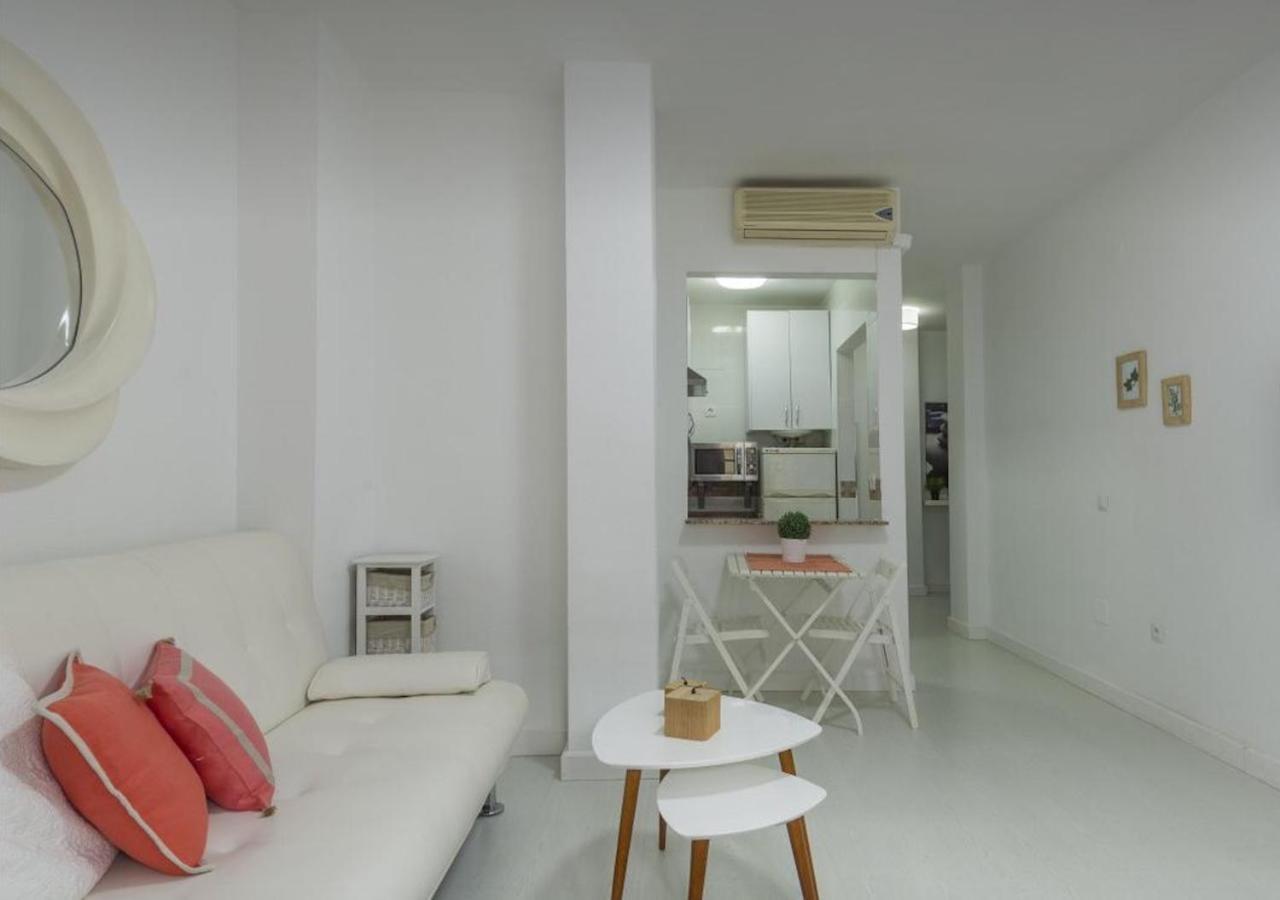 Lovely Studio At The City Heart! Màlaga Exteriér fotografie